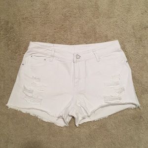 ChouYatou White Ripped Shorts